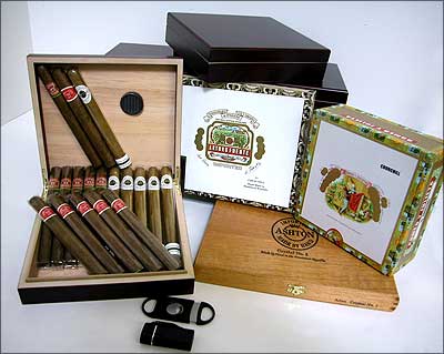 Humidor, Fuente, Ashton, Romeo y Julieta Special #1